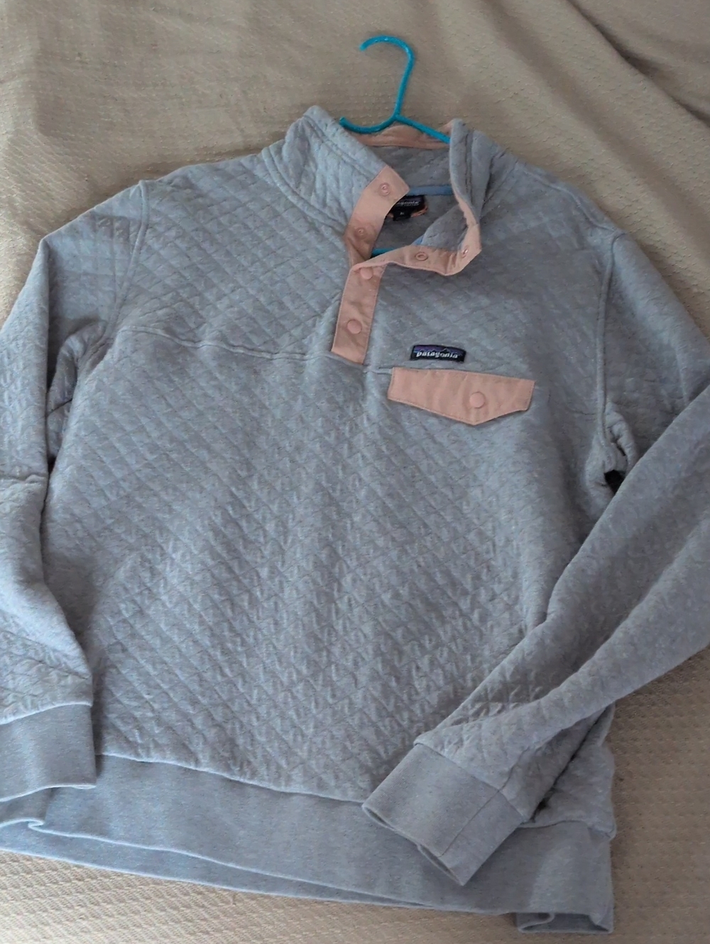 Patagonia XL Organic Cotton Quilted Snap Pullover Grey Unisex Women's Mens Peach